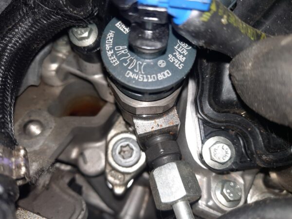 Injector Dacia Renault Nissan Euro 6 BlueDCI cod 0445110800 Bosch
