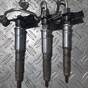 Injector Renault Megane 3 GT 2.0 DCI Euro 5 cod 0445115084 H82828929