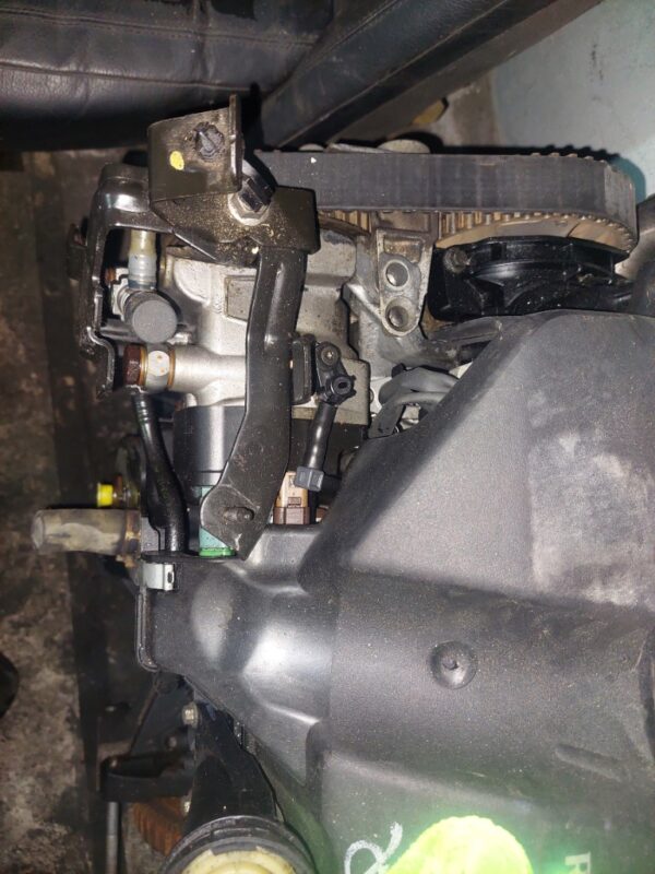 Motor 1.5 DCI Dacia Duster Logan Dokker Clio 3 Kangoo Modus cod K9K770 Delphi euro 5