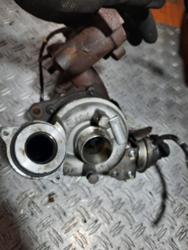 Turbo Turbina VW Audi Skod 1.6 tdi CAY CAYC cod 03L253016T