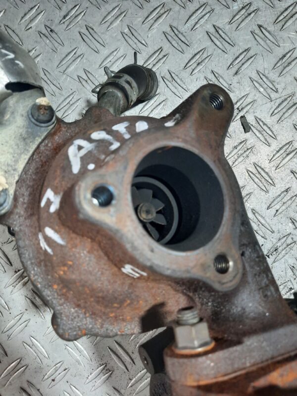 Turbina Opel 1.7 Cdti 131cp cod piesa 55567731