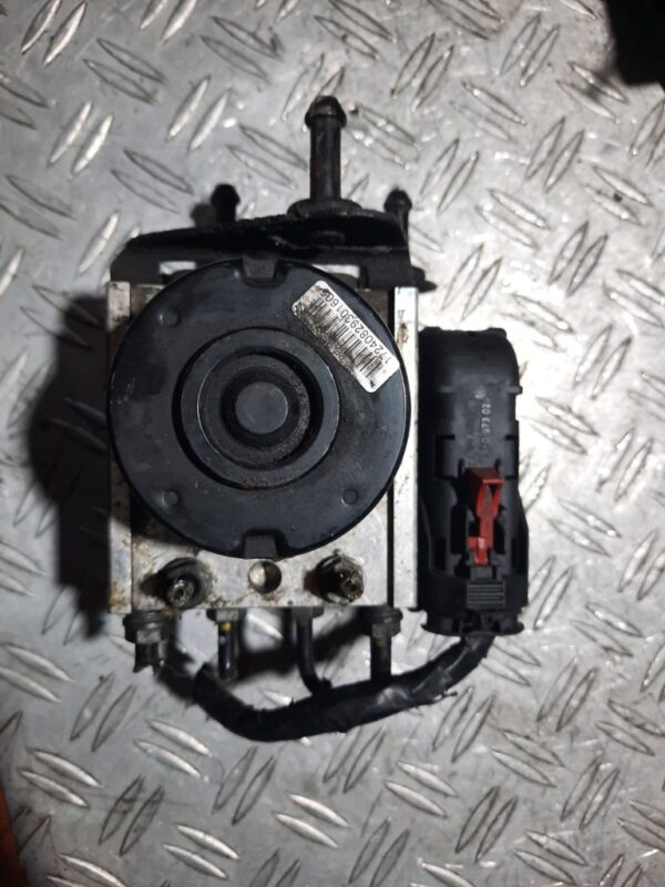 Pompa ABS Skoda Octavia Seat Altea cod 1K0907379AK 1K0614117S