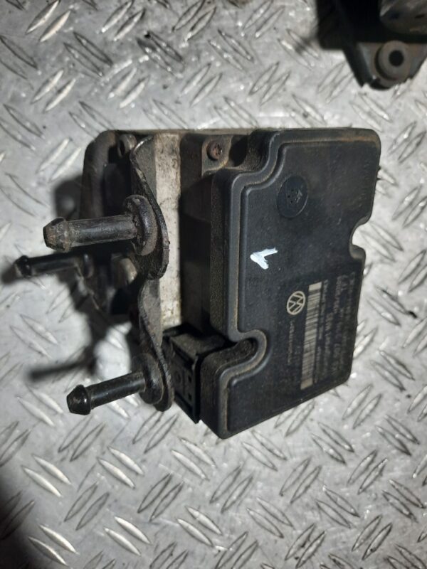 Pompa ABS Skoda Octavia Seat Altea cod 1K0907379AK 1K0614117S