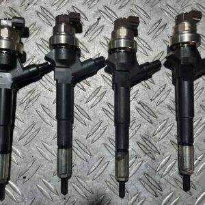 Injector Opel Astra J 1.7 CDTi A17DTS 55567729