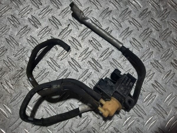 Electrovalava cu furtune Renault Nissan Dacia Mercedes cod 8200790180