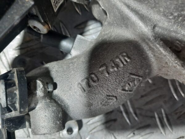 Corp termostat + Egr Cod 170741R  Renault Megane 3 facelift an 2015