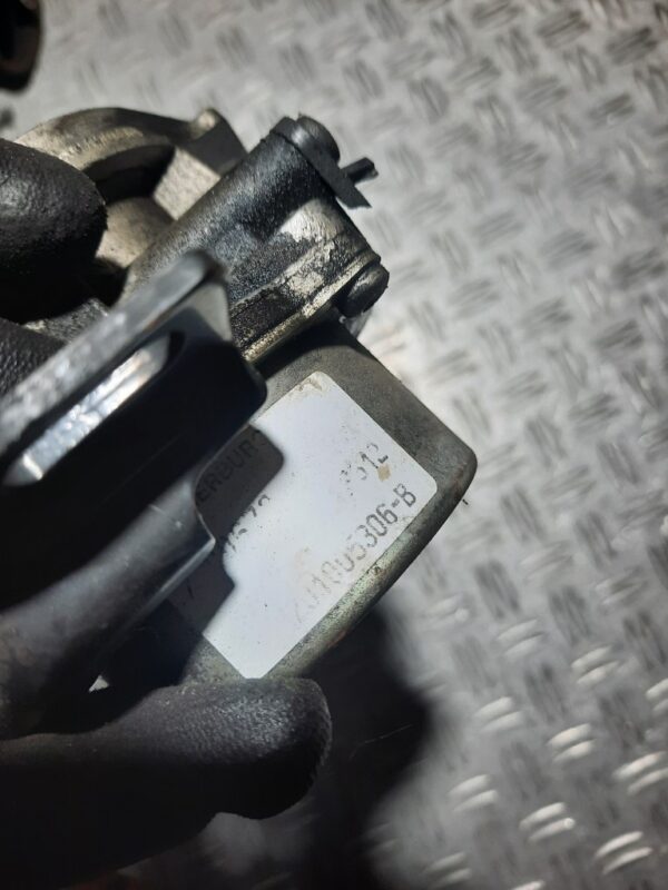 Pompa Vacuum Dacia Renault Nissan 1.5 dci cod 8201005306