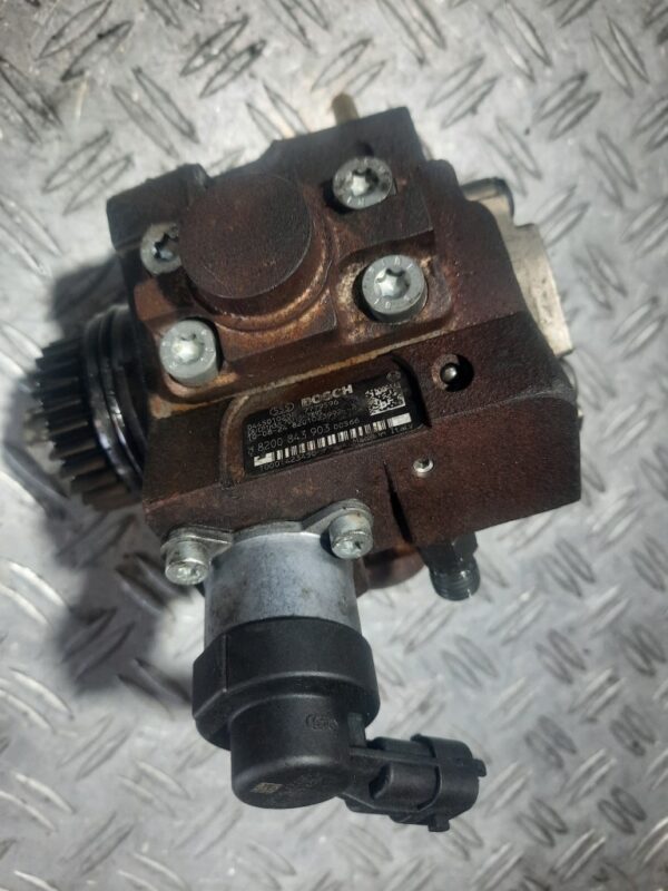 Pompa injectie Bosch Nissan Renault Bosch 2.0 DCI euro 5 cod 0445010208 Pompa injectie Bosch Nissan Renault Bosch 2.0 DCI euro 5 cod 0445010208