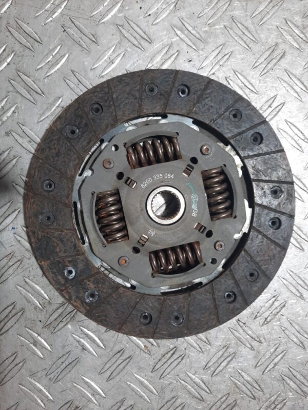 Set Disc ambreiaj si placa presiune Renault dacia1.5 dci cod 8200335084
