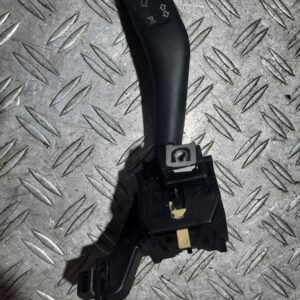 Maneta semnalizare VW Golf 5 Octavia 2 cod 1K0953513E