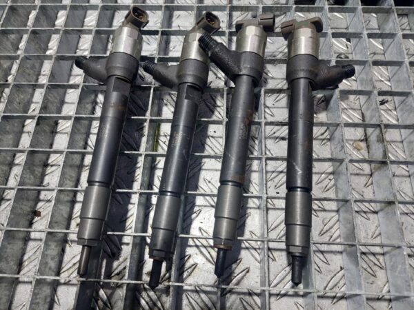 Injector Opel ASTRA J K Meriva 1.6 CDTI cod 55578075 08R03082