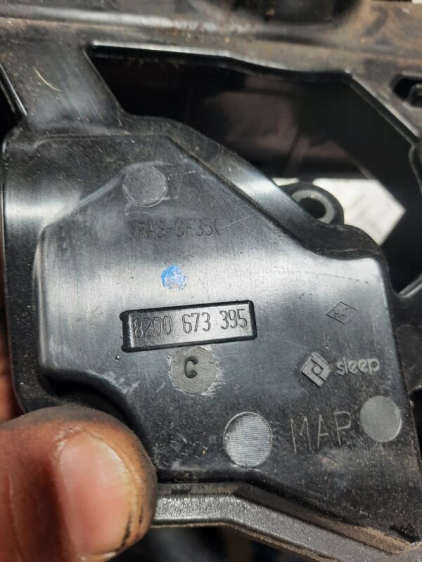Capac epurator Renault Opel Nissan 2.0 dci 8200673395 M9R 814