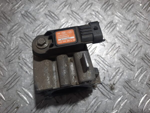 Tub galerie egr cu senzor 2.0 dci m9r 814 Renault Nissan cod 8200854280