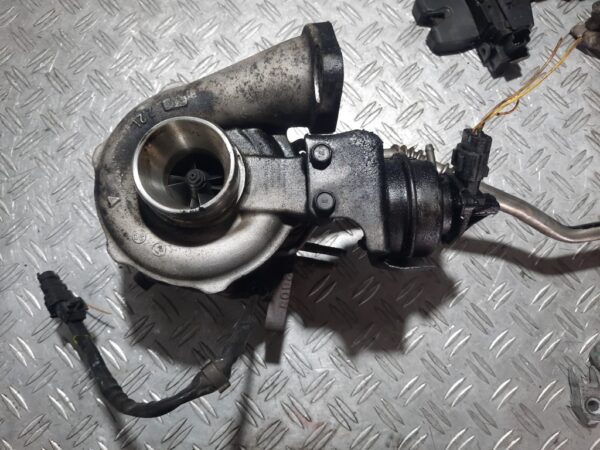 Turbo Opel Antara Facelift Chevrolet Captiva 2.2 Cdti 184CP Z22D1 Euro5 cod 25187704