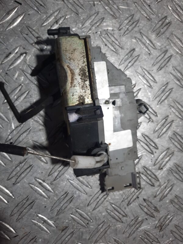 Broasca usa dreapta spate peugeot 407 cod 9659854280