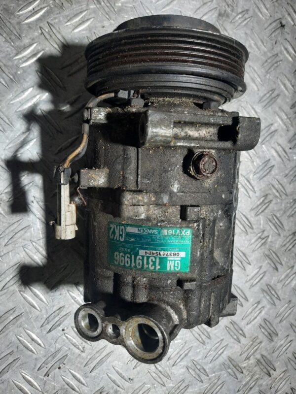 Compresor Clima Opel Vectra C 2.0 TDI din 2007 cod 13191996