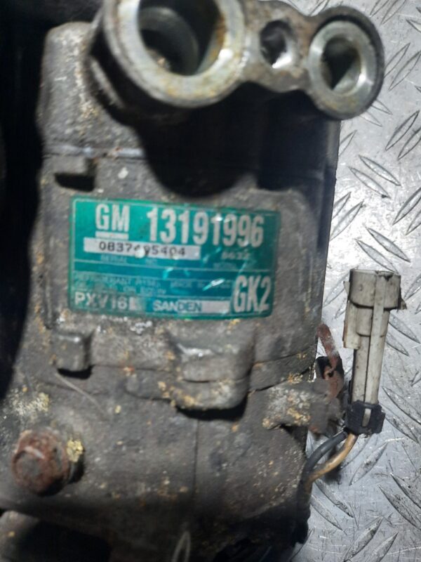Compresor Clima Opel Vectra C 2.0 TDI din 2007 cod 13191996