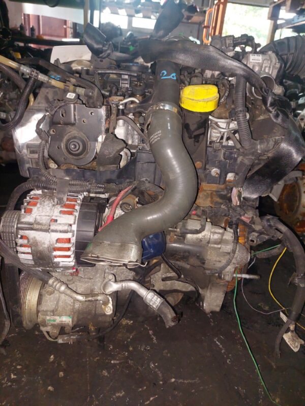 Motor Renault Nissan Mercedes 1.5 dci 90 cp cod K9K608 injectie Bosch