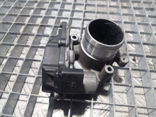 Clapeta acceleratie 2.0 tdi Audi Volkswagen cod 03L128063R A2C31762900