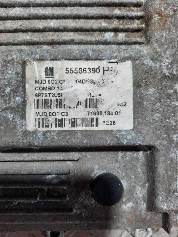 Ecu calculator motor opel combo 1.3 cdti Z13DTJ 55566390
