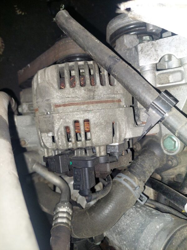 Alternator Seat Ibiza Skoda Fabia Fox 1.4 tdi diesel 90A cod 045903023