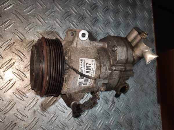 Compresor clima Opel Astra J Zafira C 1.6 CDTI 13450516 AM7