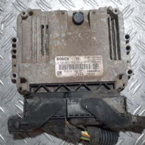 Calculator motor ECU Bosch cod GM55560810 0281012694  Opel Corsa Opel Astra H C