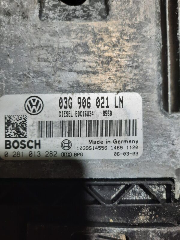 ECU Calculator Motor Seat Toledo 3 1.9 TDI Skoda Octavia 2 cod 03G906021LN 0281013282