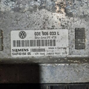 Calculator motor cod 03E906033L  5WP4019405 Volkswagen Polo 9N 2002