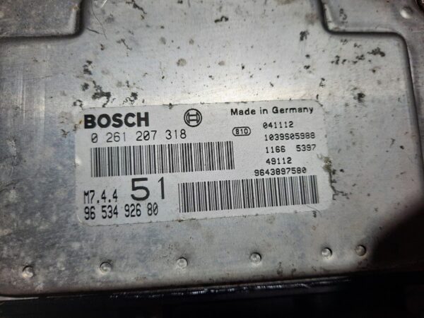 Calculator motor Bosch Peugeot 307 Break 1.6 benz Citroen Xsara Picasso 1.6 cod 9653492680 0261207318