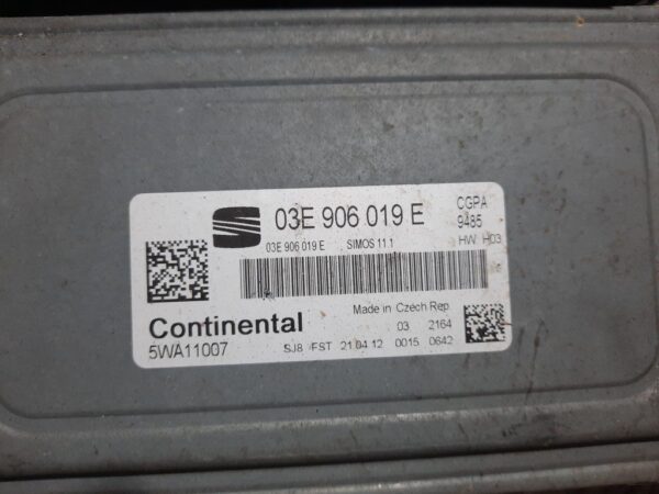 ECU Calculator motor Seat Ibiza 1.2 12V  Skoda Fabia 2 cod 03E906019E 5WA11007 CGP Euro 5