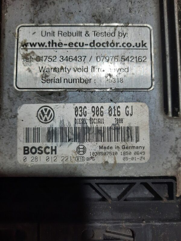 Calculator ecu Volkswagen Golf 5 (2004-2009) cod 0 281 012 221 03G906016GJ
