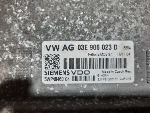 ECU Calculator motor Skoda Fabia 1.2 Volkswagen Polo cod 03E906023D 5WP40460 SIMOS 9.1