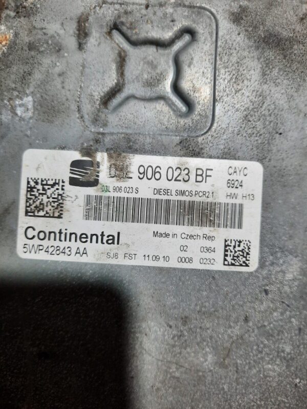 ECU Calculator motor Seat Ibiza 1.6 tdi cod 03L906023BF 5WP42843 AA