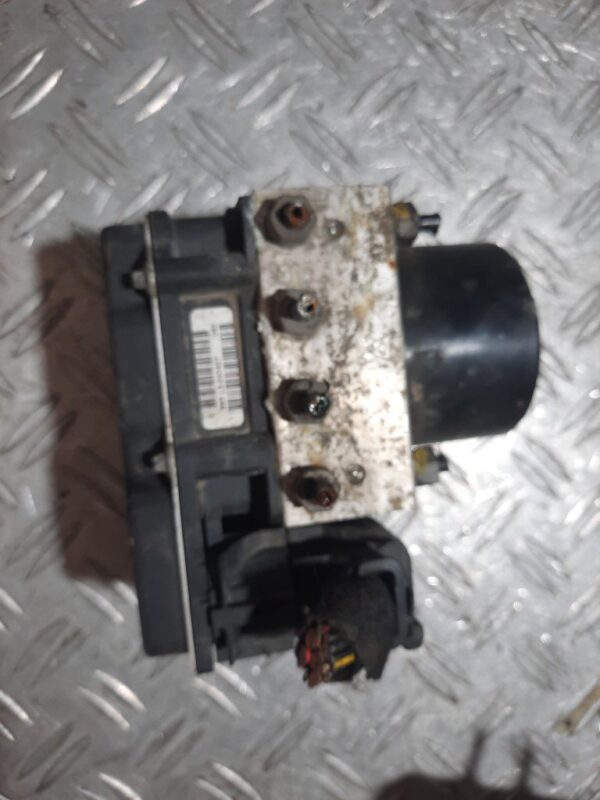Pompa ABS Skoda Fabia cod 6R0907379C 0002 H05