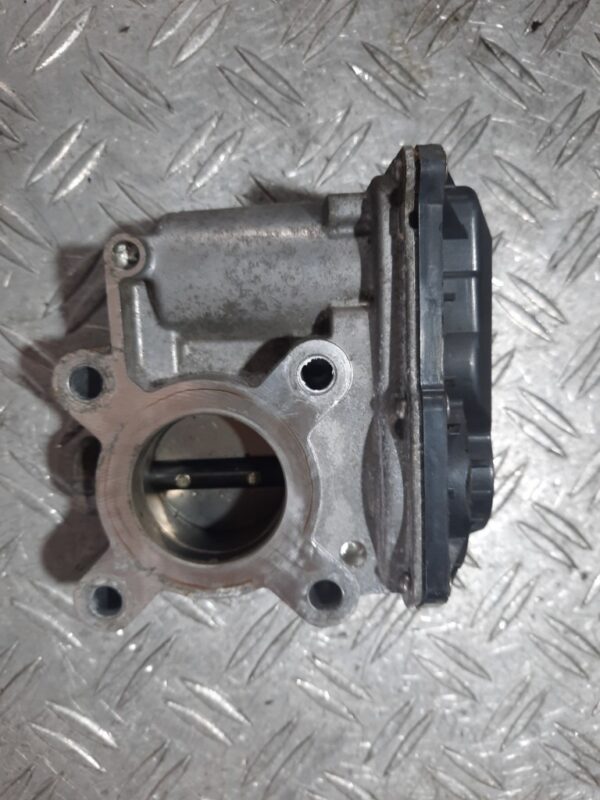 Clapeta acceleratie Dacia Renault 0.9 1.0 1.2 benzina cod 8201171233 161206038R