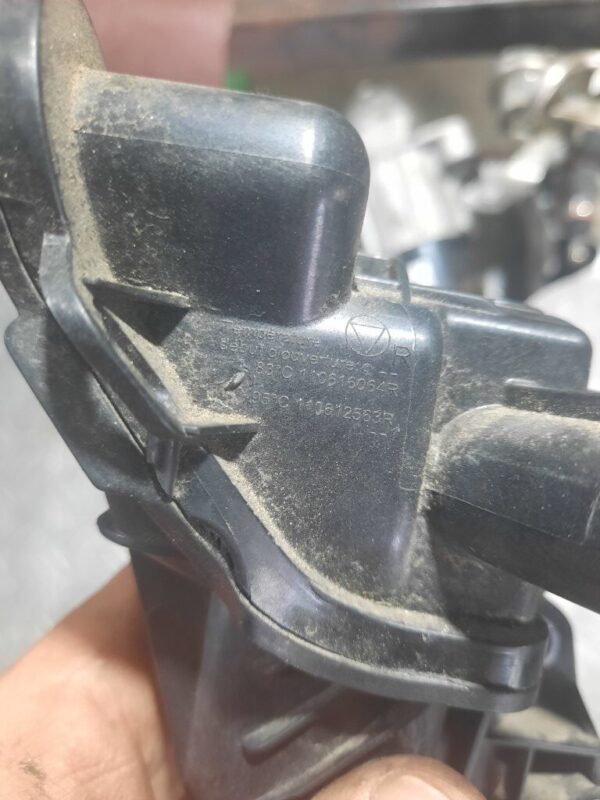 Carcasa termostat Dacia Renault Captur Clio 4 Logan 0.9 TCE cod 110616064R