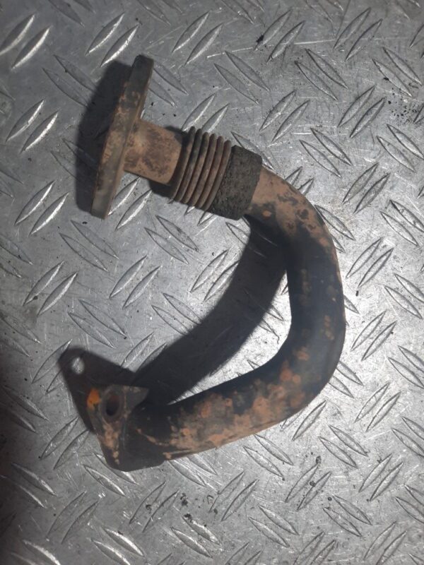 Conducta EGR gaze 2.0 TDi BMM cod 03G131521R