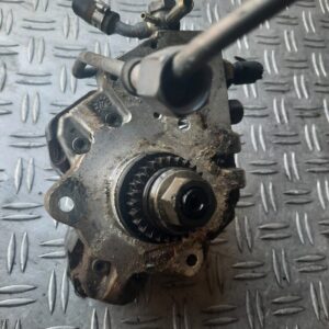 Pompa inalta presiune 2000 cdi Mercedes A Classe W 169 din 2007 Cod A6400700701
