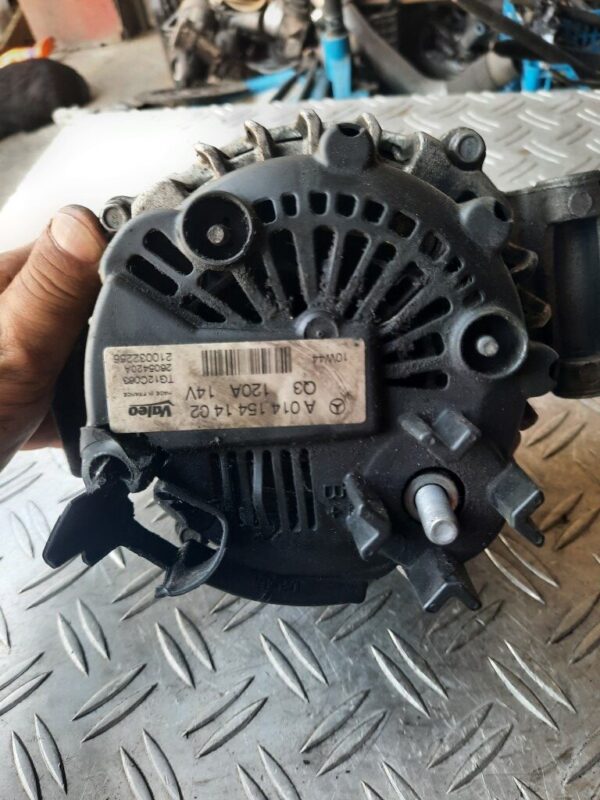 Alternator Mercedes C 180 Cgi,c 200 cgi,C 250 cgi benzina cod A0141541402