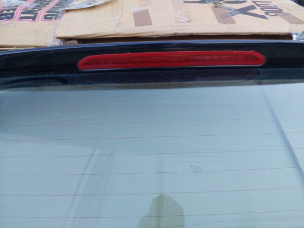 Haion complet Volkswagen Passat B6 combi Break an 2008 culoare negru