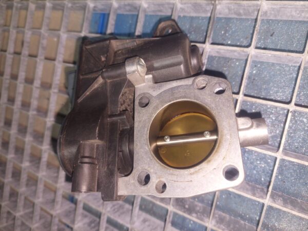 Clapeta acceleratie Peugeot Citroen cod 9673622380 1.2 VTI HMZ HM01 an 2017