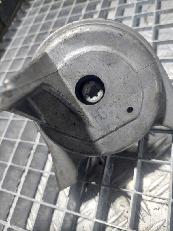 Suport tampon motor Opel Astra H 1.7cdti cod 24427298