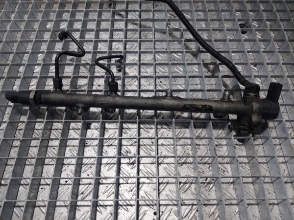 Senzor rampa injectie Mercedes Benz C-Klass 2.2CDI cod A6110780149