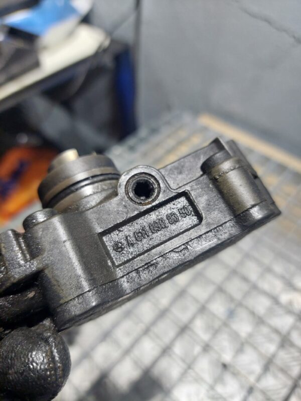 Pompa joasa presiune Mercedes Benz c220 w203 cod A6110900350