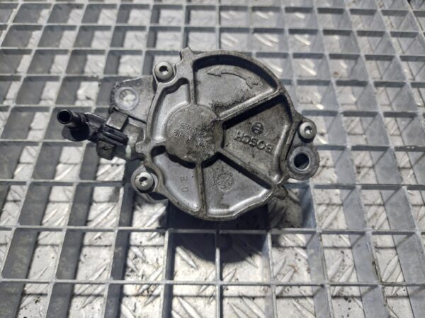 Pompa Vaccum Citroen C4 Picasso 1.6 Hdi 109 cp cod D156-1B 2704S Pompa Vaccum Citroen C4 Picasso 1.6 Hdi 109 cp cod D156-1B 2704S