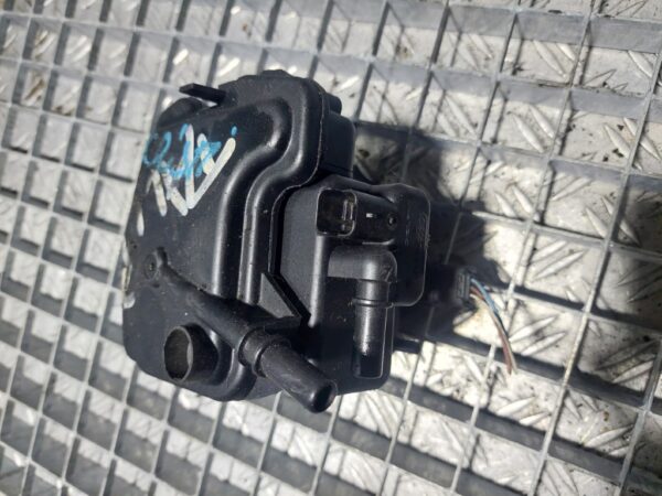 Carcasa filtru motorina cu regulator Citroen Peugeot 9305108C 9305-108C