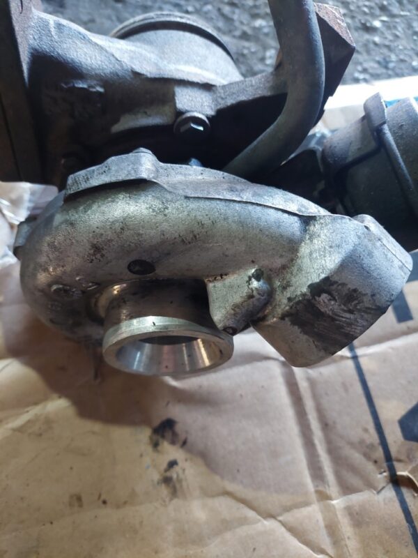 Turbina Turbosuflata Mercedes Benz C200 2.2CDI W203 cod A6110960999
