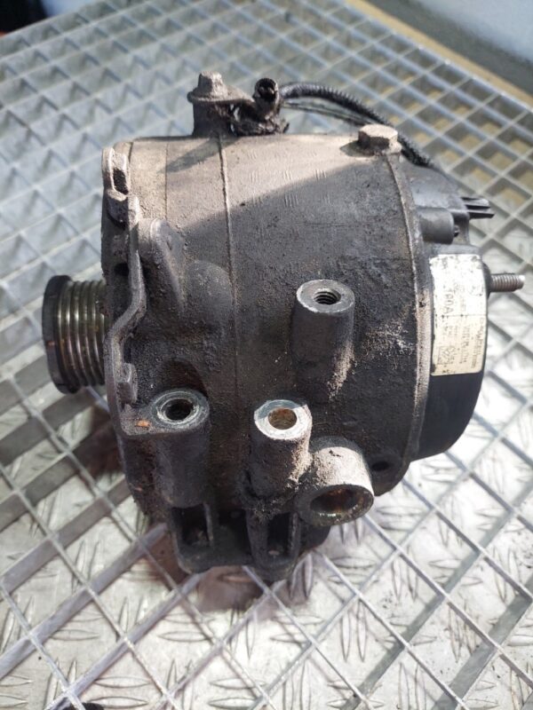 Alternator Cu racire pe apa Mercedes Benz 2.7 CDI 2.2 CDI cod A0001502550