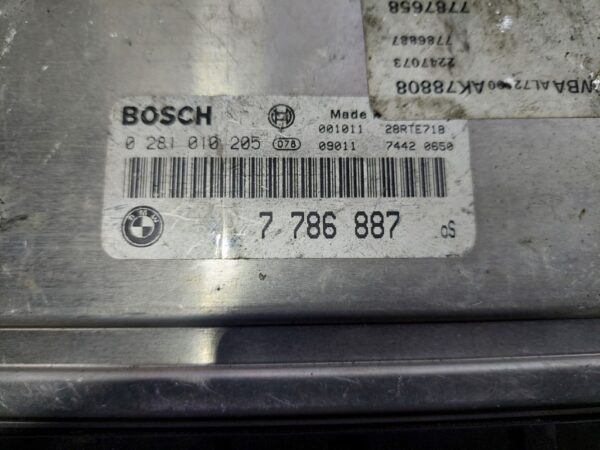 20241116_154313 ECU calculator motor BMW 320 Diesel 0281010205 7786887